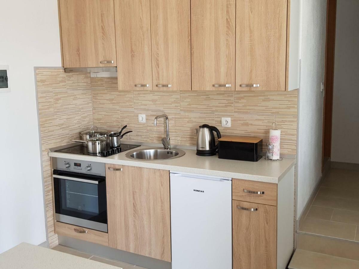 Apartments Tri Mora Ражанац Экстерьер фото